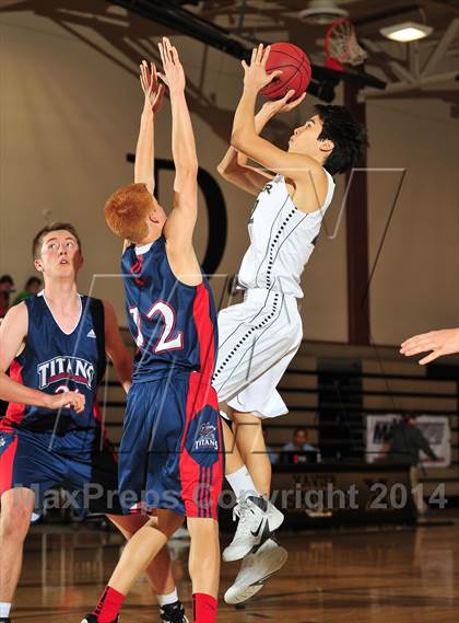 Thumbnail 3 in Xavier Prep vs. Samuel Robertson Canada (MaxPreps Holiday Classic) photogallery.