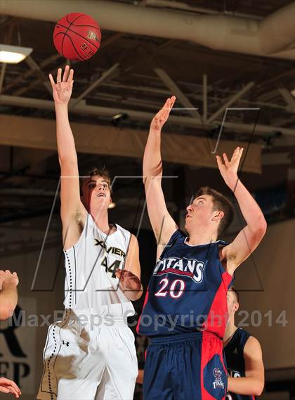 Thumbnail 2 in Xavier Prep vs. Samuel Robertson Canada (MaxPreps Holiday Classic) photogallery.