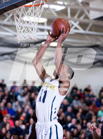 Thumbnail 2 in Pine Bush vs. Burke Catholic (Section 9 Class AA Final) photogallery.