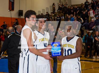 Thumbnail 3 in Pine Bush vs. Burke Catholic (Section 9 Class AA Final) photogallery.