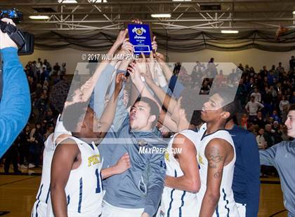 Thumbnail 2 in Pine Bush vs. Burke Catholic (Section 9 Class AA Final) photogallery.