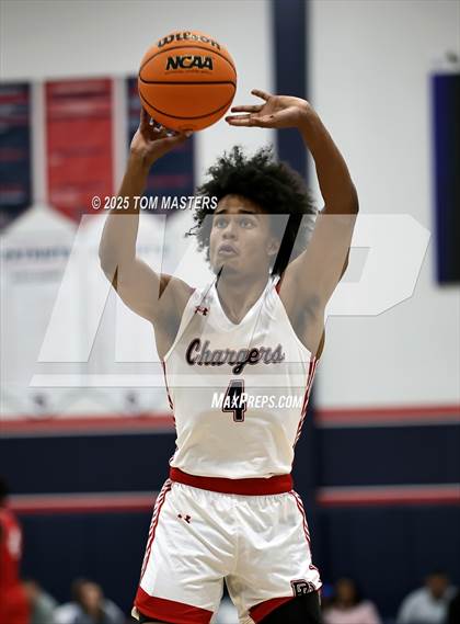 Thumbnail 1 in Gaston Christian vs. Providence Day photogallery.