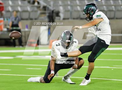 Thumbnail 3 in Mayde Creek vs Cypress Lakes photogallery.