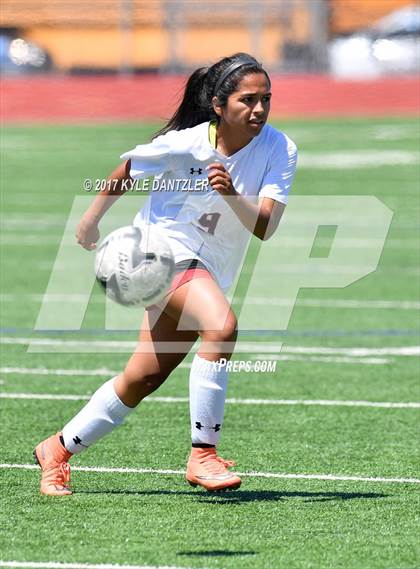 Thumbnail 3 in Mansfield Legacy vs Prosper (UIL 5A Region 2 Semifinal) photogallery.