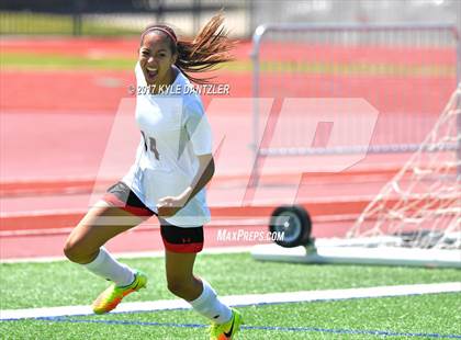 Thumbnail 2 in Mansfield Legacy vs Prosper (UIL 5A Region 2 Semifinal) photogallery.