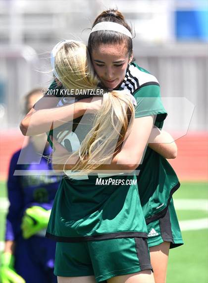 Thumbnail 2 in Mansfield Legacy vs Prosper (UIL 5A Region 2 Semifinal) photogallery.