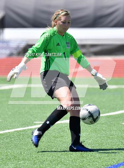 Thumbnail 2 in Mansfield Legacy vs Prosper (UIL 5A Region 2 Semifinal) photogallery.