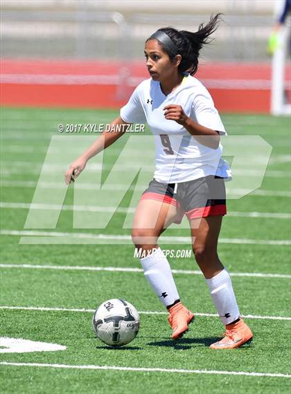 Thumbnail 3 in Mansfield Legacy vs Prosper (UIL 5A Region 2 Semifinal) photogallery.