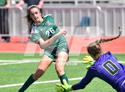 Thumbnail 1 in Mansfield Legacy vs Prosper (UIL 5A Region 2 Semifinal) photogallery.