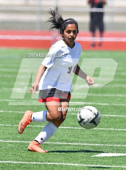 Thumbnail 2 in Mansfield Legacy vs Prosper (UIL 5A Region 2 Semifinal) photogallery.