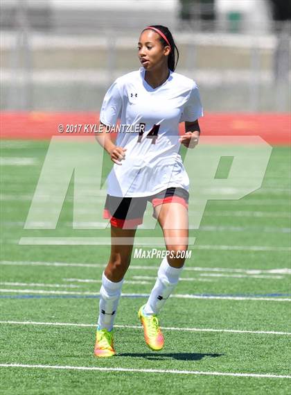 Thumbnail 2 in Mansfield Legacy vs Prosper (UIL 5A Region 2 Semifinal) photogallery.