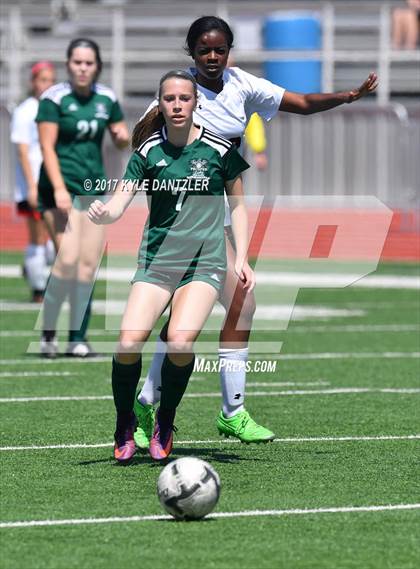Thumbnail 1 in Mansfield Legacy vs Prosper (UIL 5A Region 2 Semifinal) photogallery.