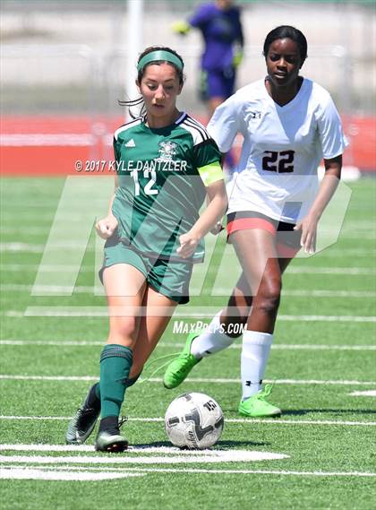 Thumbnail 2 in Mansfield Legacy vs Prosper (UIL 5A Region 2 Semifinal) photogallery.