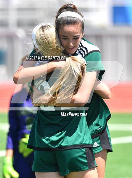 Thumbnail 1 in Mansfield Legacy vs Prosper (UIL 5A Region 2 Semifinal) photogallery.