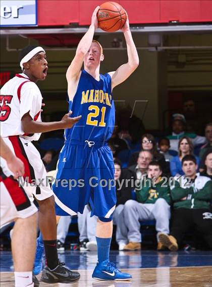 Thumbnail 2 in Fox Lane vs Mahopac (Section 1 Class AA Semifinal) photogallery.