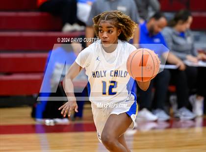 Thumbnail 1 in Connelly School of the Holy Child @ Robinson (Cougar Holiday Classic) photogallery.