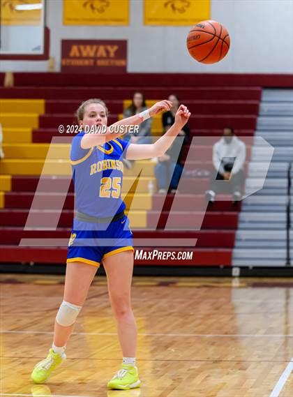 Thumbnail 3 in Connelly School of the Holy Child @ Robinson (Cougar Holiday Classic) photogallery.