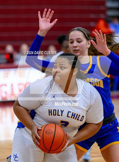 Thumbnail 2 in Connelly School of the Holy Child @ Robinson (Cougar Holiday Classic) photogallery.