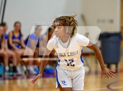 Thumbnail 2 in Connelly School of the Holy Child @ Robinson (Cougar Holiday Classic) photogallery.