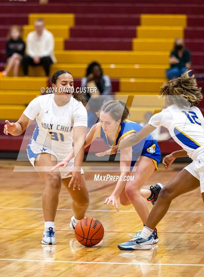 Thumbnail 1 in Connelly School of the Holy Child @ Robinson (Cougar Holiday Classic) photogallery.