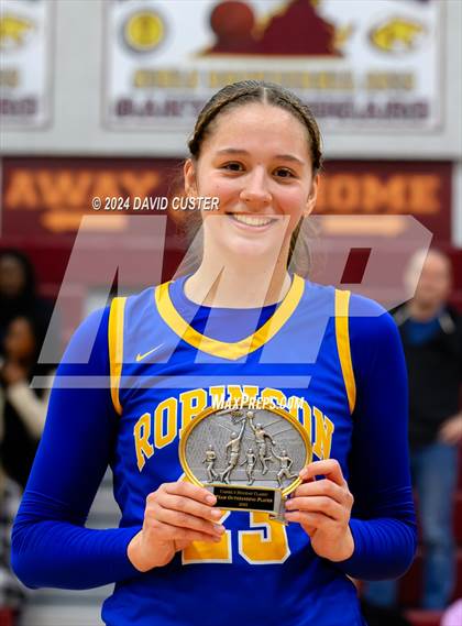 Thumbnail 2 in Connelly School of the Holy Child @ Robinson (Cougar Holiday Classic) photogallery.