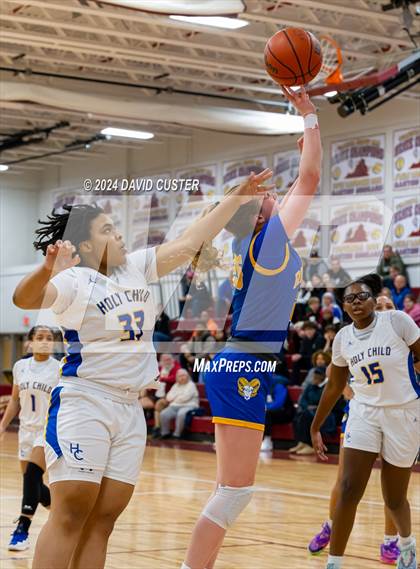 Thumbnail 2 in Connelly School of the Holy Child @ Robinson (Cougar Holiday Classic) photogallery.