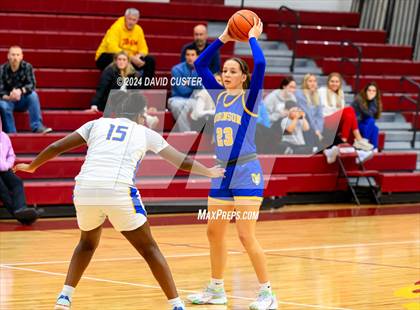 Thumbnail 3 in Connelly School of the Holy Child @ Robinson (Cougar Holiday Classic) photogallery.