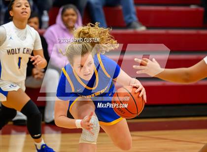 Thumbnail 1 in Connelly School of the Holy Child @ Robinson (Cougar Holiday Classic) photogallery.