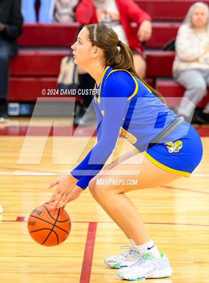 Thumbnail 1 in Connelly School of the Holy Child @ Robinson (Cougar Holiday Classic) photogallery.