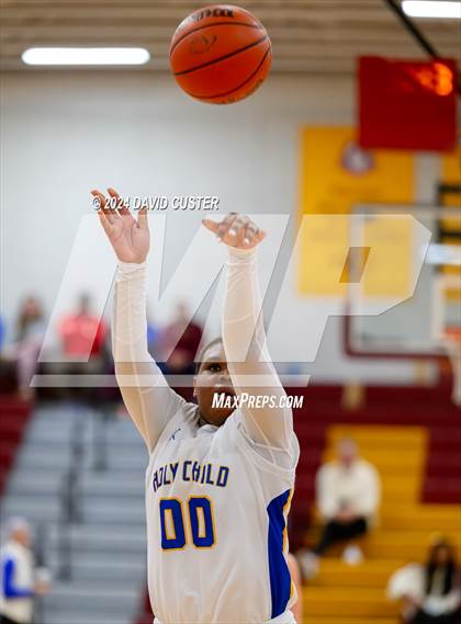 Thumbnail 1 in Connelly School of the Holy Child @ Robinson (Cougar Holiday Classic) photogallery.