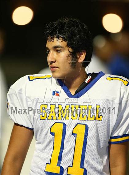 Thumbnail 3 in Dallas Jesuit vs Samuell photogallery.