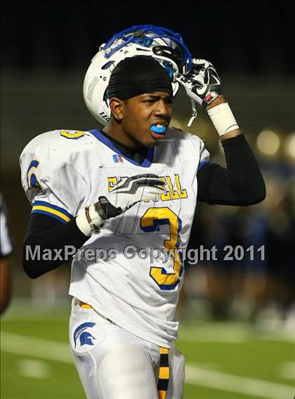 Thumbnail 2 in Dallas Jesuit vs Samuell photogallery.