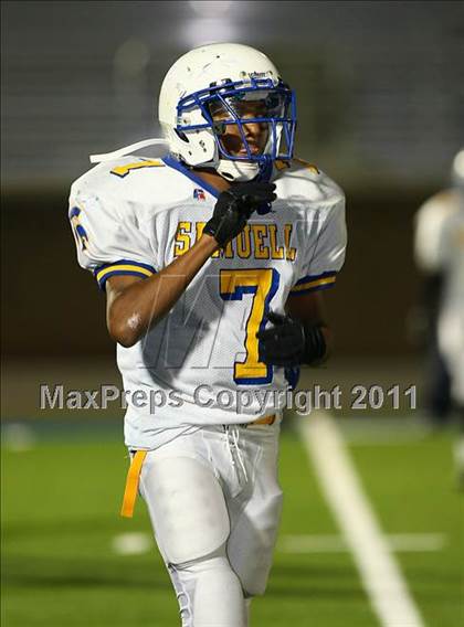 Thumbnail 1 in Dallas Jesuit vs Samuell photogallery.