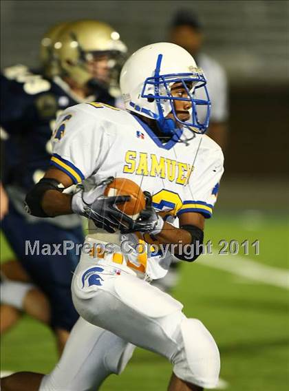 Thumbnail 2 in Dallas Jesuit vs Samuell photogallery.