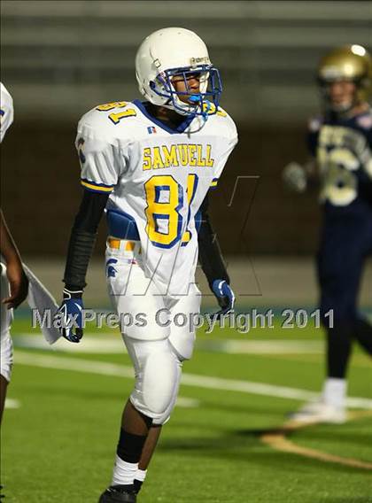 Thumbnail 2 in Dallas Jesuit vs Samuell photogallery.