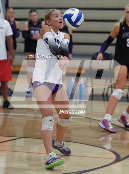 Thumbnail 2 in Gilmer @ LaFayette photogallery.