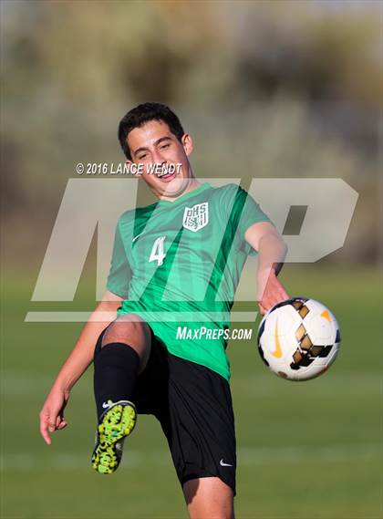 Thumbnail 3 in D'Evelyn vs. Standley Lake photogallery.