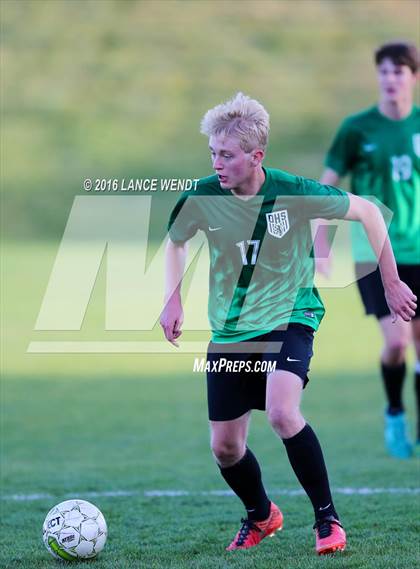 Thumbnail 3 in D'Evelyn vs. Standley Lake photogallery.