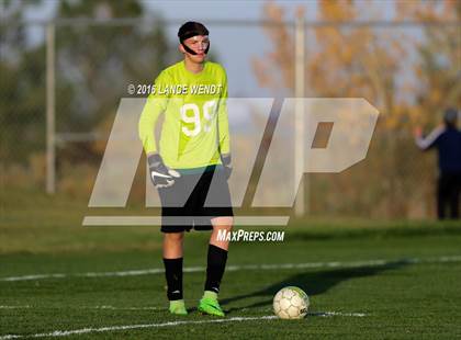 Thumbnail 3 in D'Evelyn vs. Standley Lake photogallery.