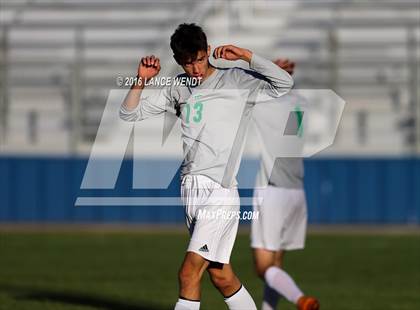 Thumbnail 1 in D'Evelyn vs. Standley Lake photogallery.