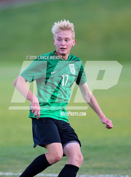 Thumbnail 1 in D'Evelyn vs. Standley Lake photogallery.