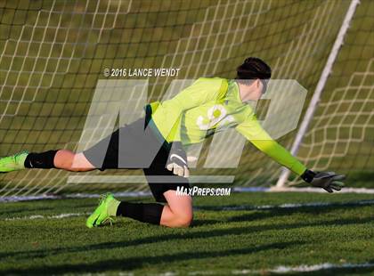 Thumbnail 1 in D'Evelyn vs. Standley Lake photogallery.