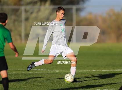 Thumbnail 2 in D'Evelyn vs. Standley Lake photogallery.