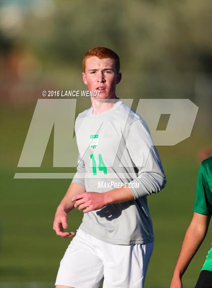 Thumbnail 3 in D'Evelyn vs. Standley Lake photogallery.