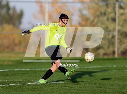 Thumbnail 1 in D'Evelyn vs. Standley Lake photogallery.