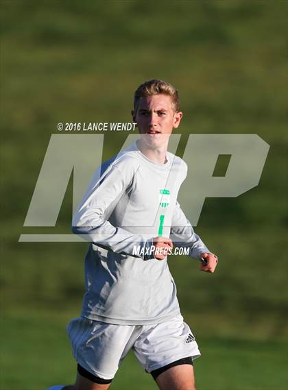 Thumbnail 3 in D'Evelyn vs. Standley Lake photogallery.