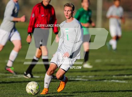 Thumbnail 2 in D'Evelyn vs. Standley Lake photogallery.