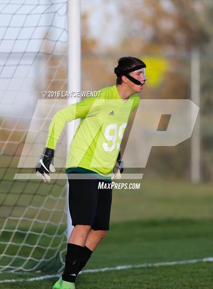 Thumbnail 1 in D'Evelyn vs. Standley Lake photogallery.