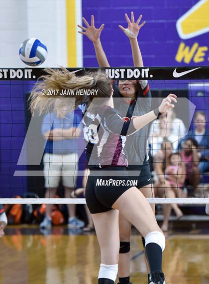 Thumbnail 3 in Assumption vs. Mater Dei (Durango Fall Classic) photogallery.