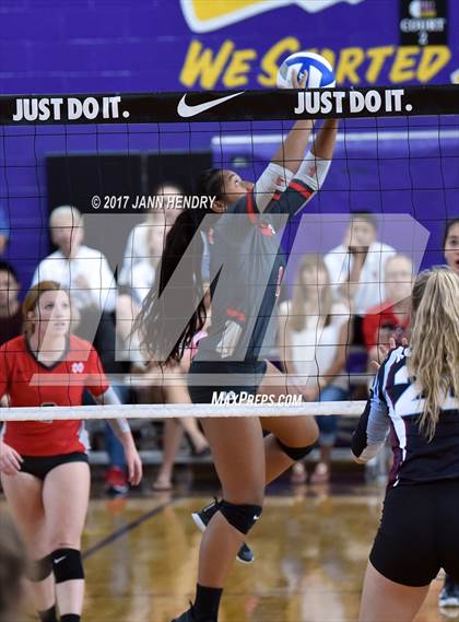 Thumbnail 3 in Assumption vs. Mater Dei (Durango Fall Classic) photogallery.